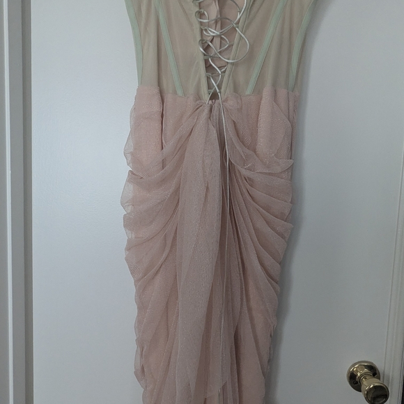 Off-Shoulder Green and Blush Tulle Draped Midi Dress - Picture 3 of 4